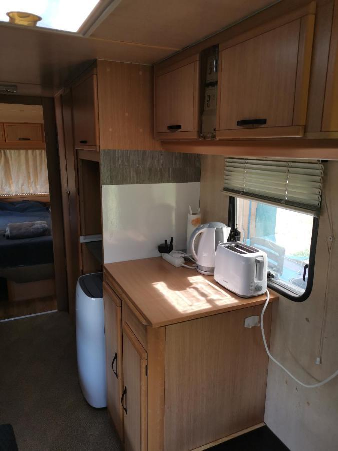 Large Camper In The Olive Grove Hotel Баньоле Екстериор снимка