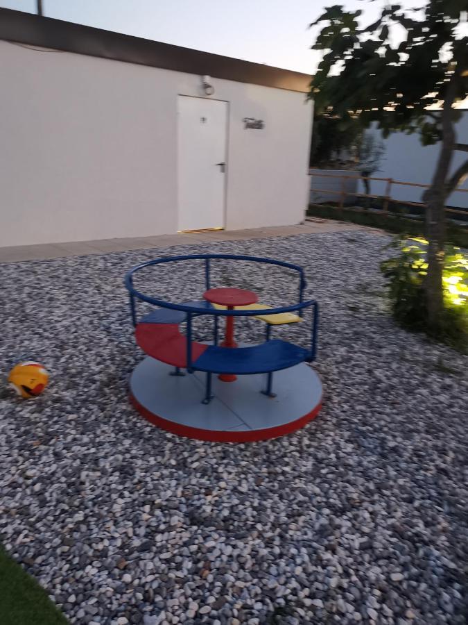 Large Camper In The Olive Grove Hotel Баньоле Екстериор снимка