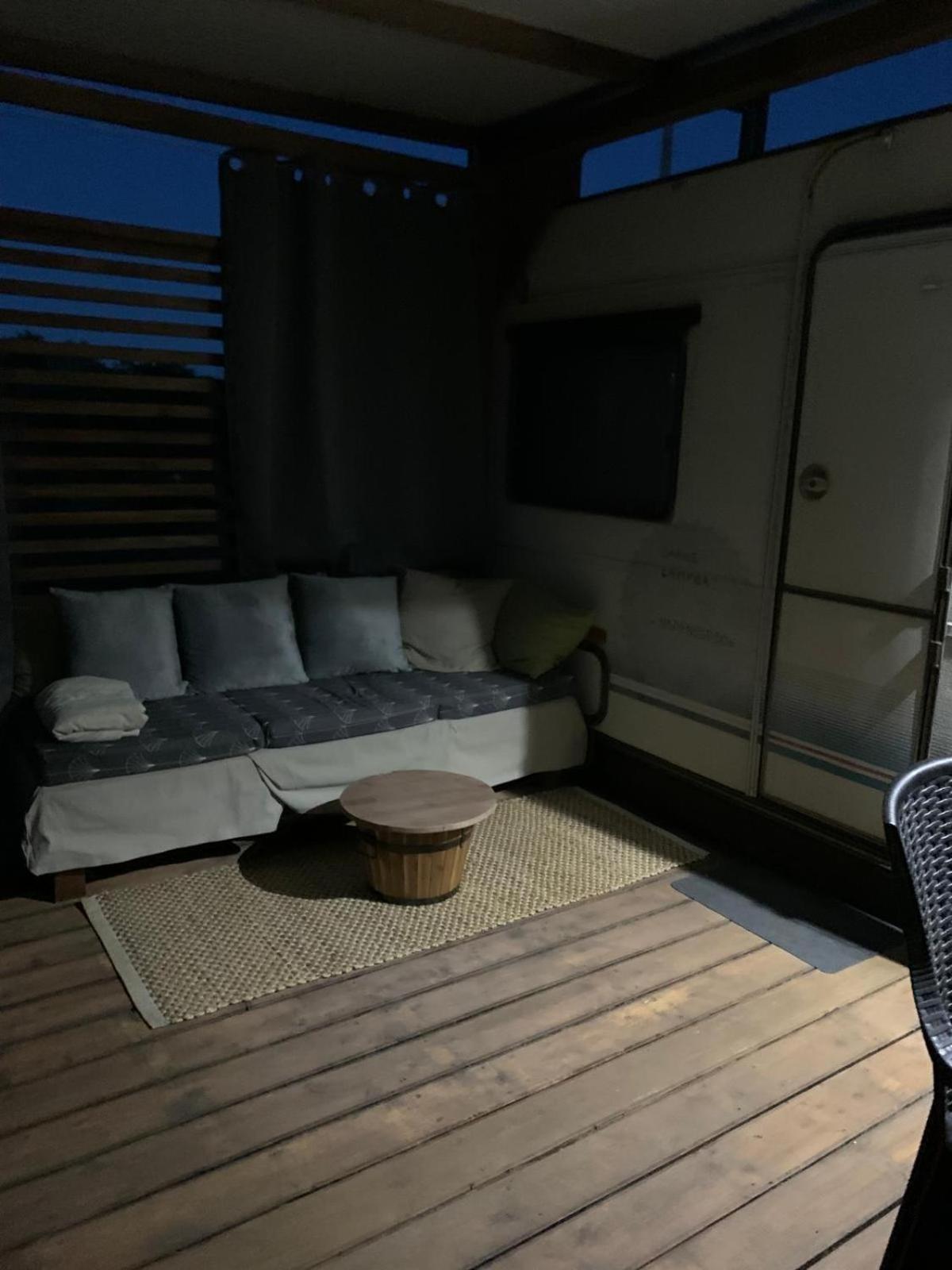 Large Camper In The Olive Grove Hotel Баньоле Екстериор снимка