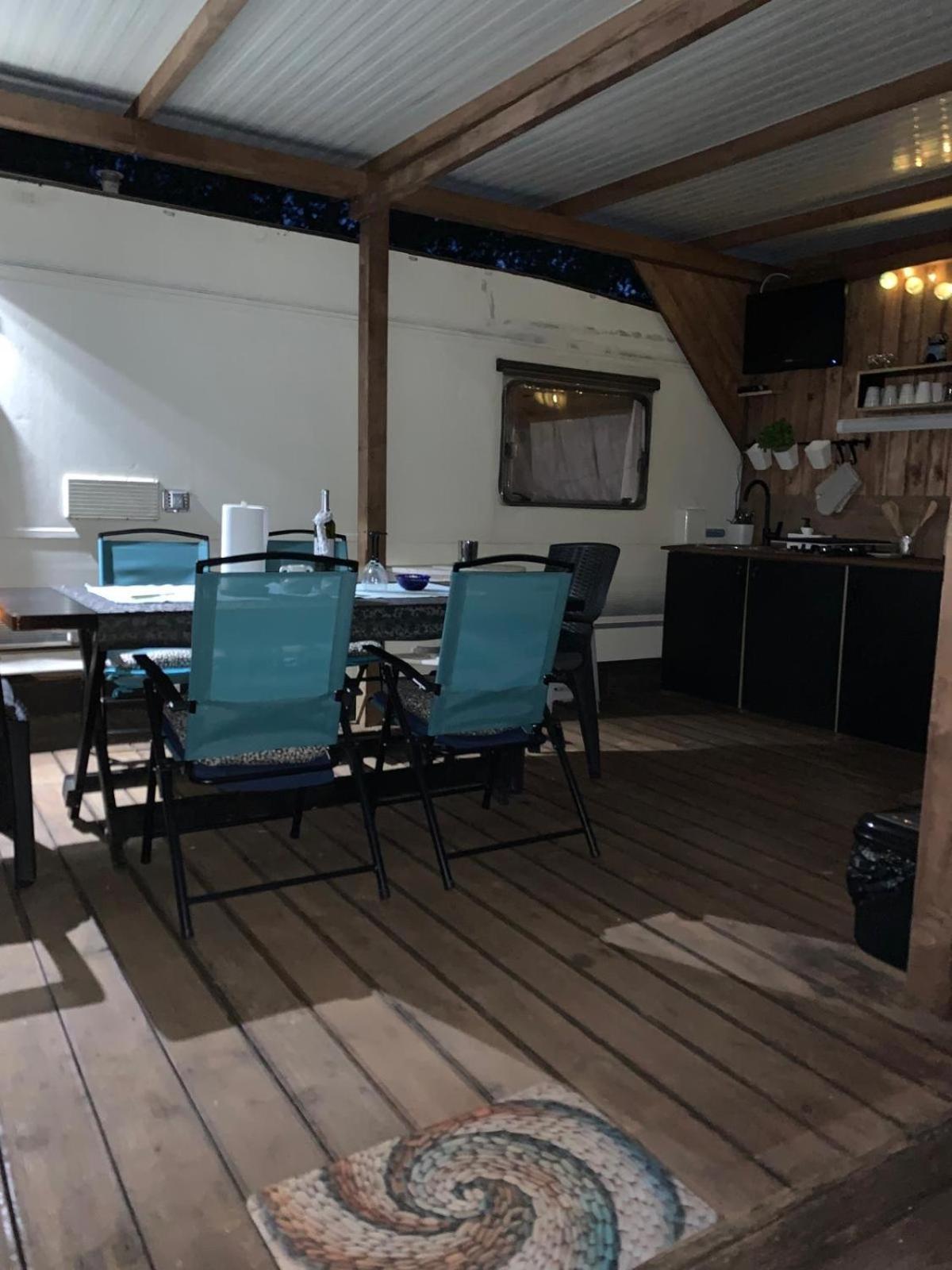 Large Camper In The Olive Grove Hotel Баньоле Екстериор снимка